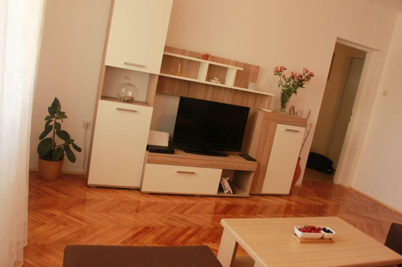 Apartment Monte Paradiso Pula Exterior photo