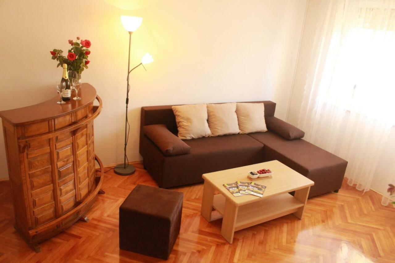Apartment Monte Paradiso Pula Exterior photo